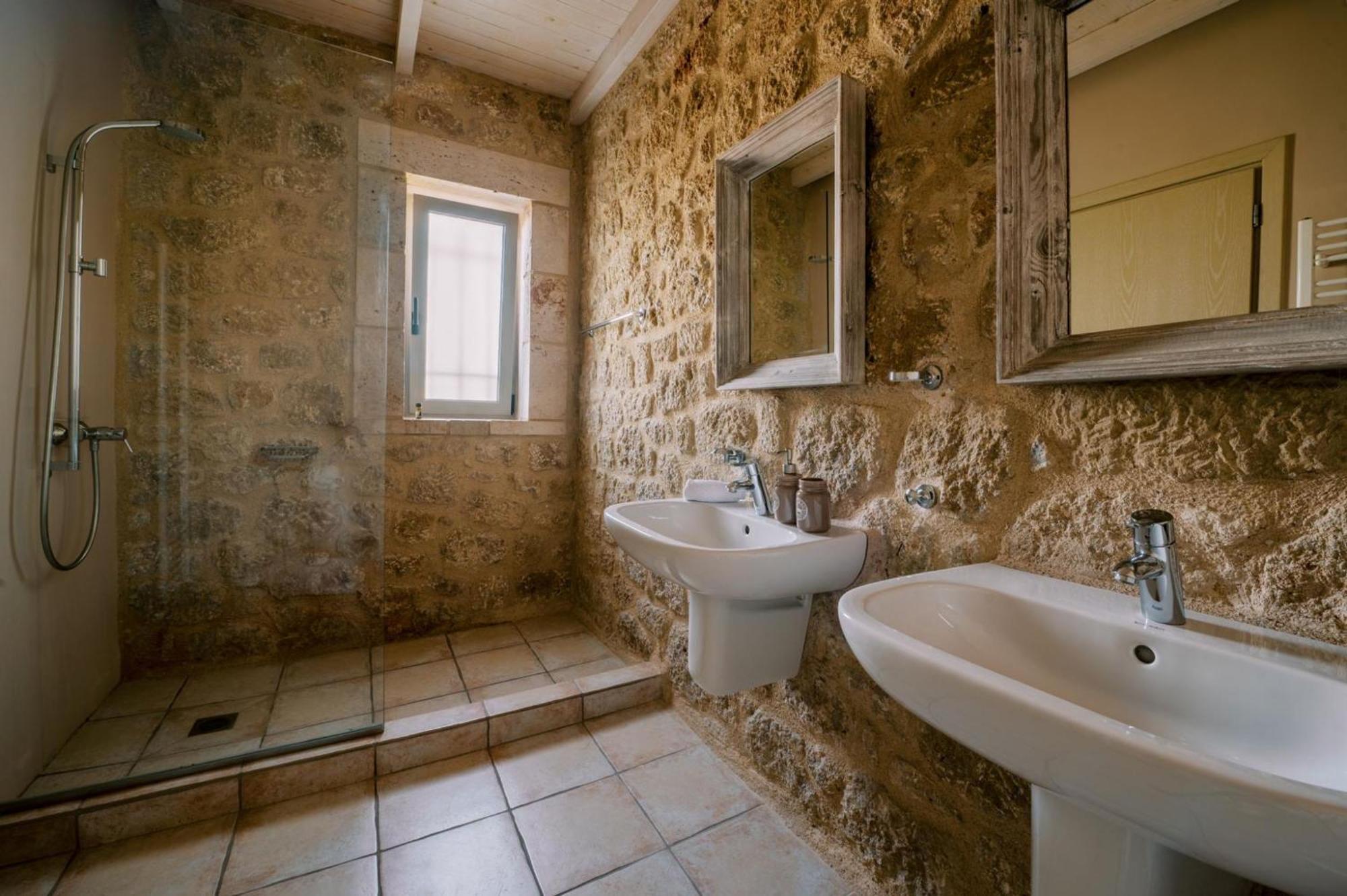Riglia Villas Exterior photo